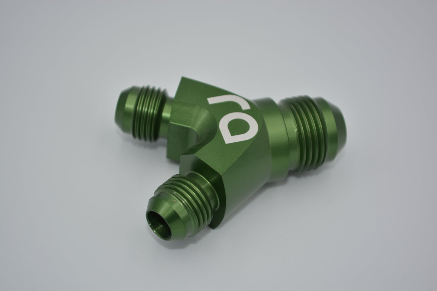 Radium Engineering Dual 6AN to 8AN Y-Adapter Block Fitting